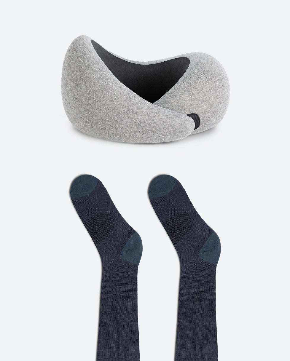 ostrichpillow-the-getaway-bundle-duo-de-voyage-coussin-de-cou-et-masque-pour-avi image 2