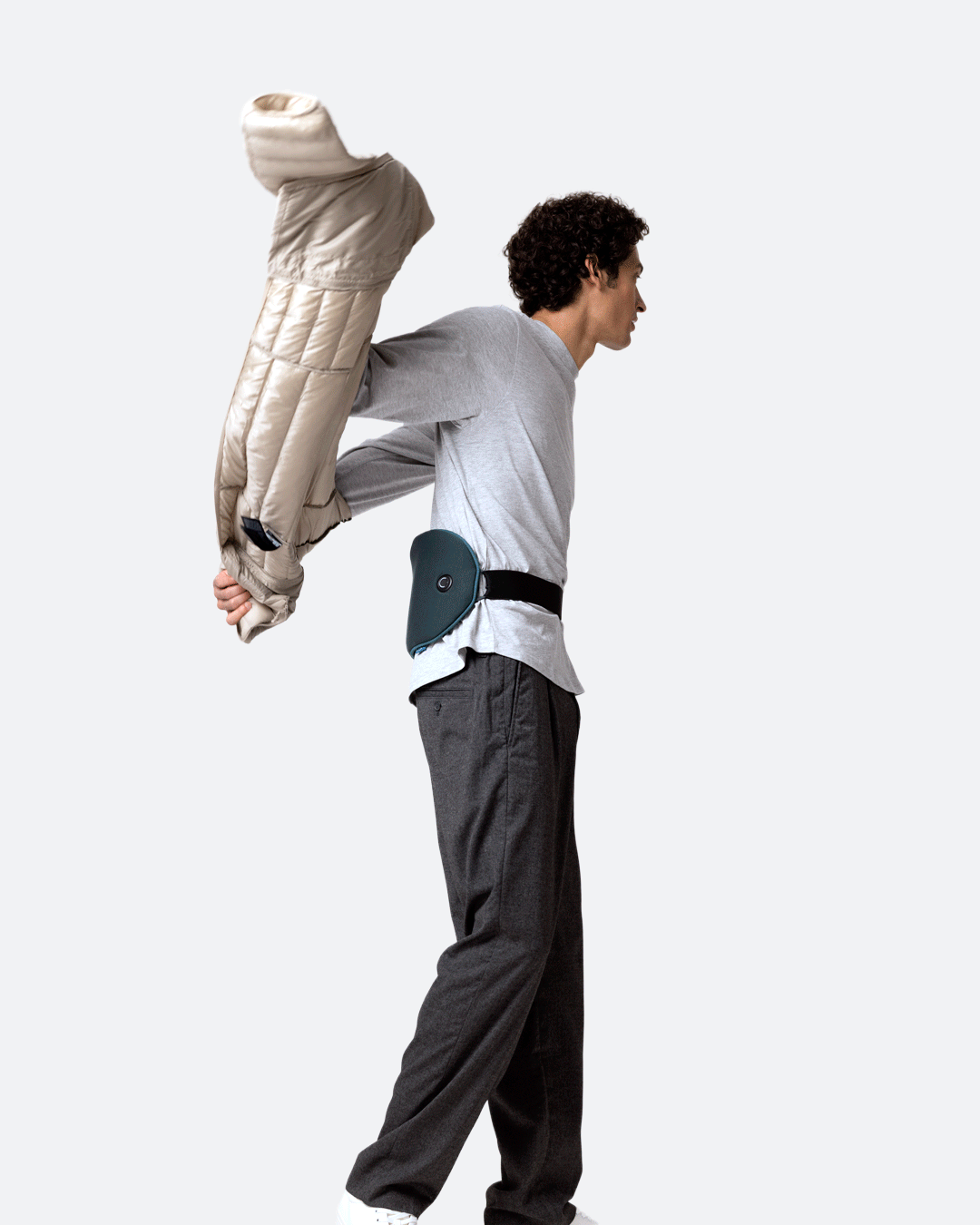 ostrichpillow-embrace-heating-pad-coussin-chauffant-portable-sans-fil-avec-3-niv image 4